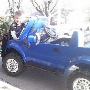 Meet your Posher, Lee